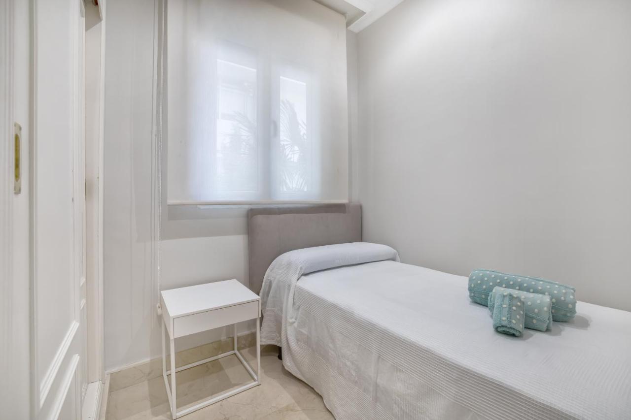 Apartamento Los Tilos & Parking & Piscina Córdoba Exterior foto