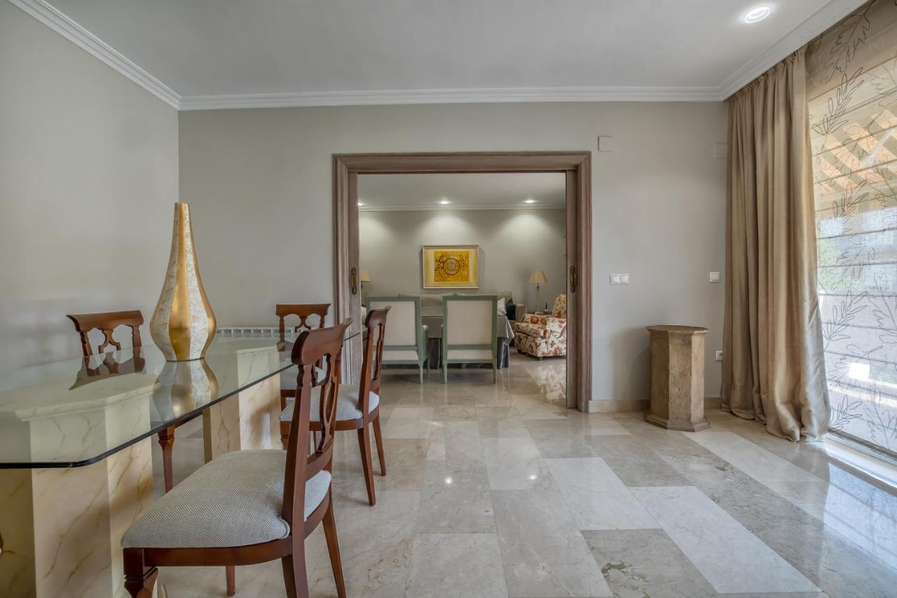 Apartamento Los Tilos & Parking & Piscina Córdoba Exterior foto